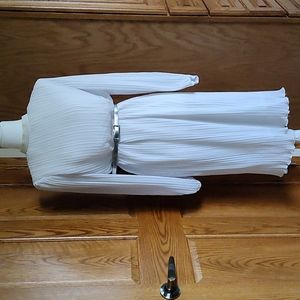 Vintage white ruffle dress, Sz 4/6 Petite
